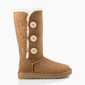 NEW UGG Bailey Button Triplet II Boots Womens 8 Chestnut Tall Sheepskin Lined